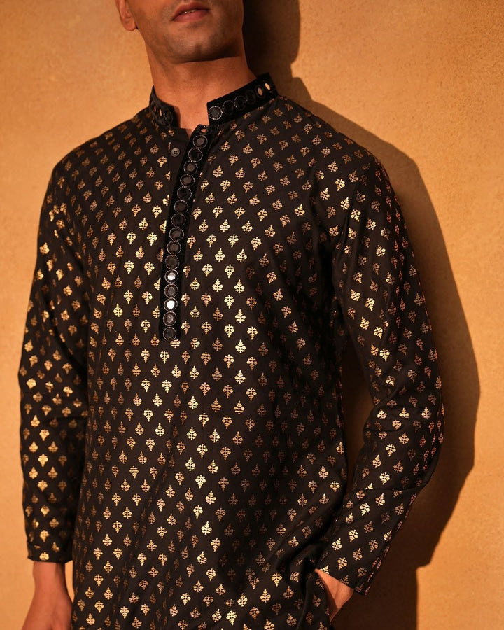 Mirgaan Kurta