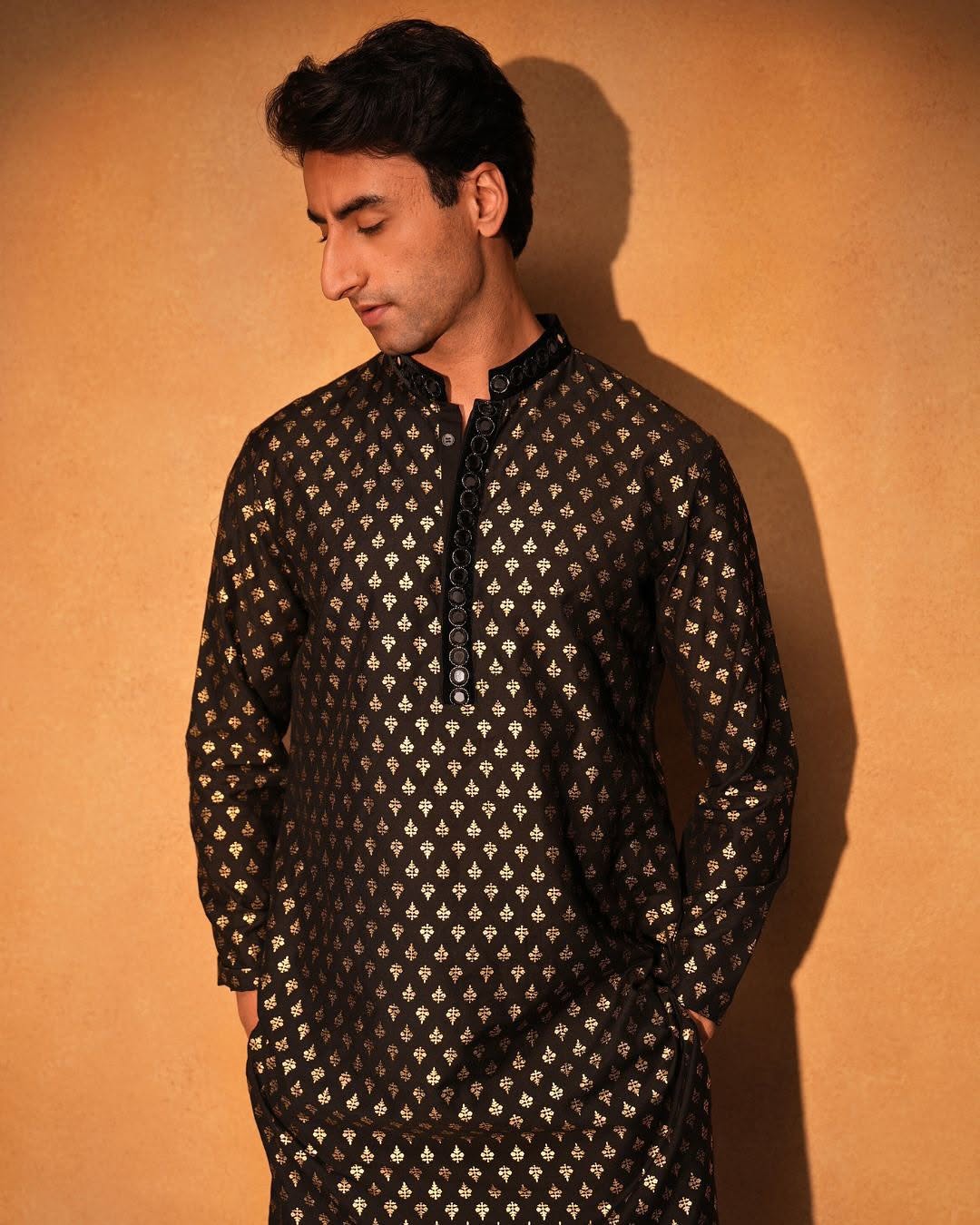 Mirgaan Kurta
