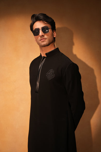 The Crest Kurta